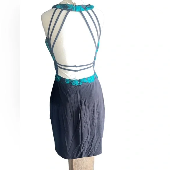 Morgan and Co semi formal green embroidered cocktail dress size 9 - Picture 4 of 12